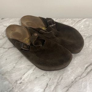 BIRKENSTOCK Boston Suede Brown Slip On Clogs Size 42 Ladies 11 Men’s 9
